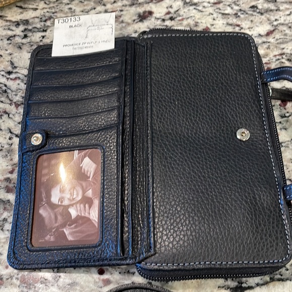 Brighton | Wallet on a String - Picture 4 of 5